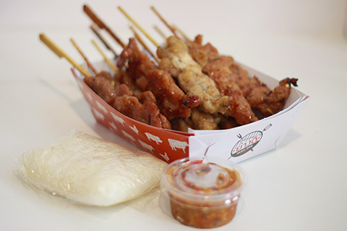 ตั้ว-เสฏฐวุฒิ อนุสิทธิ์, ร้าน “ย่างดี”, ตลาดวังหลัง, ซูมซอกแซก