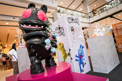 ข่าว, ศูนย์การค้าเซ็นทรัลเวิลด์, Art Toy, นิทรรศการ, ฮ่องกง, Hong Kong Art Toy Story Thailand Story, ซูมซอกแซก