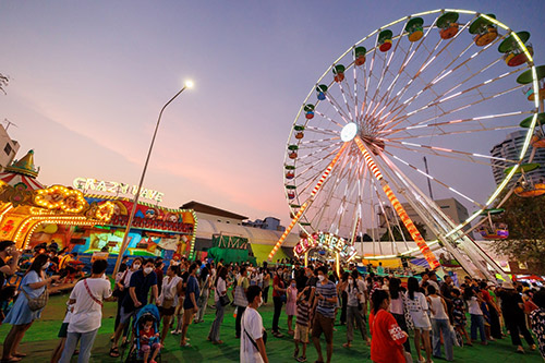 เซ็นทรัล บางนา จัดเต็ม "Siam Carnival" มหกรรมสวนสนุก, ท่องเที่ยว, ศูนย์การค้า, เครื่องเล่น, มุมถ่ายรูป, ชิงช้าสวรรค์, ซูมซอกแซก