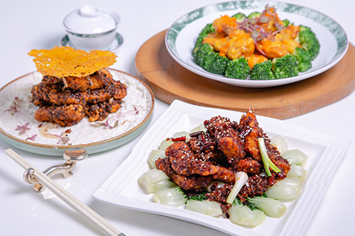 เมนู "ปลาเก๋าแดง" ณ ห้องอาหารจีนไดนาสตี้, อาหารจีน, อร่อย, โรงแรมเซ็นทาราแกรนด์, ร้านอาหาร, หม่าล่า, ผัดพริกไทยดำ. ซูมซอกแซก
