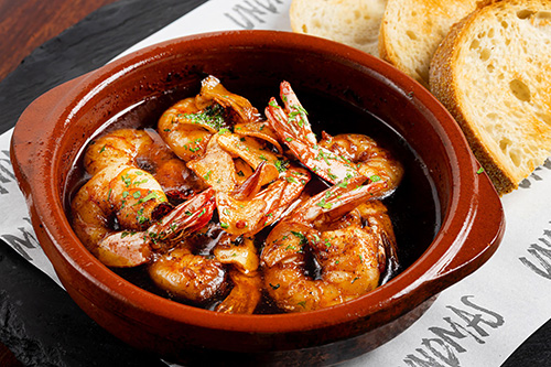 ห้องอาหาร อูโนมาส ชั้น 54 โรงแรมเซ็นทาราแกรนด์ฯ เซ็นทรัลเวิลด์ บรรยากาศหรูและวิวเมืองกรุงเทพฯ